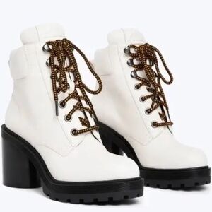 Marc Jacob’s Crosby Hiking Bootie in White
Size 5 women’s